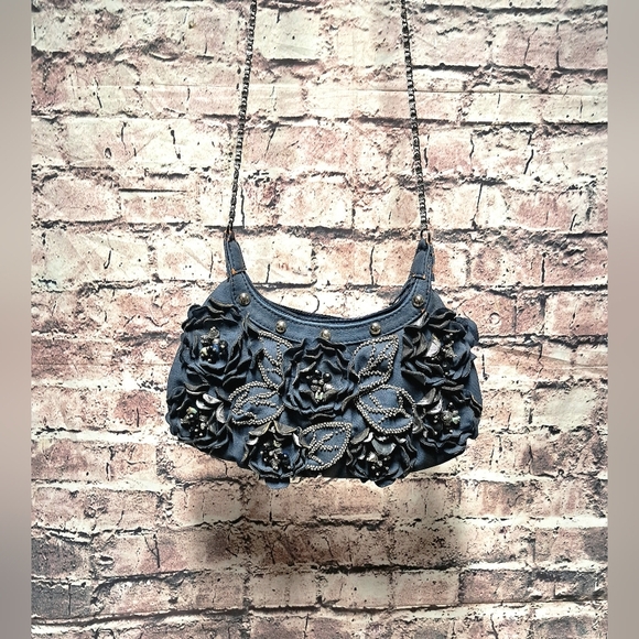 Mary Frances Handbags - Vintage Mary Frances Floral Handbag